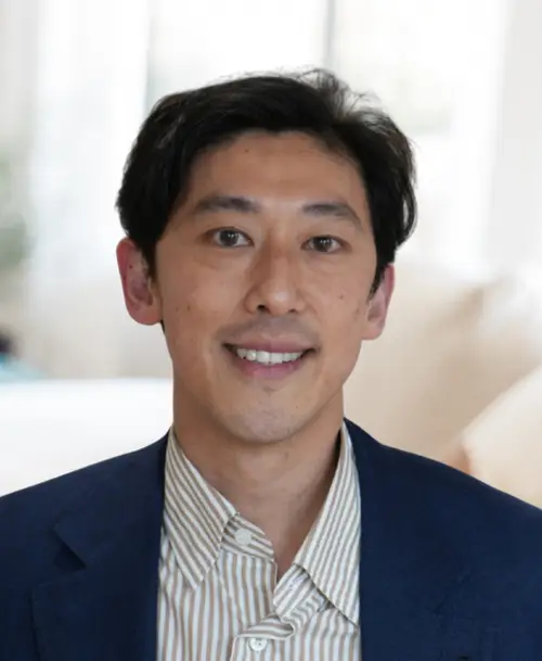 Dr Kuen, private clinic Glasgow doctor